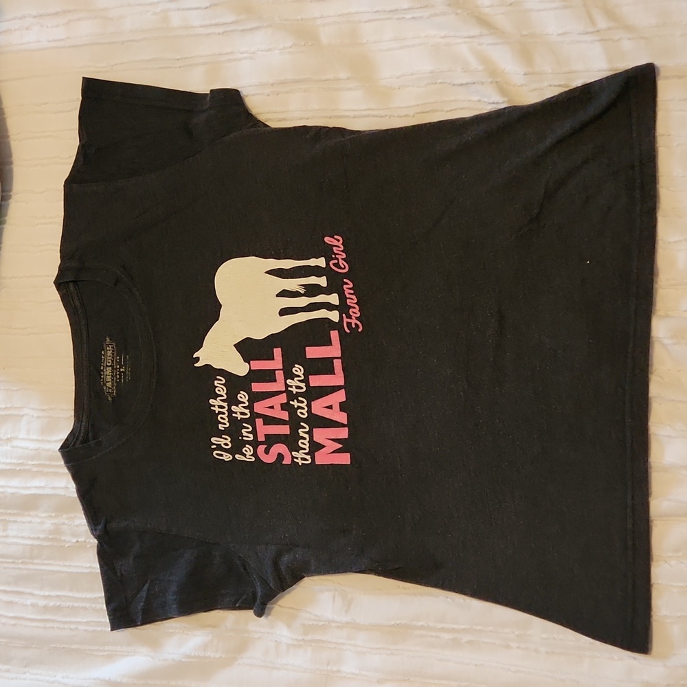 Farm girl dark grey t-shirt girls size large